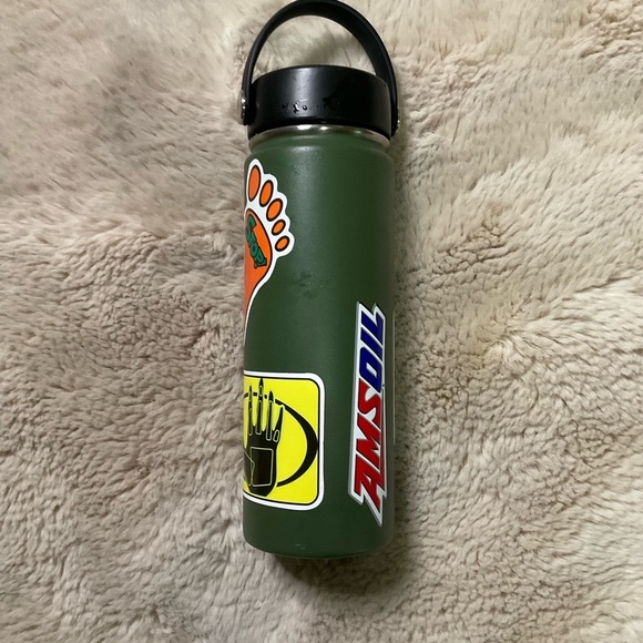 Hydro Flask 18 oz OD Green Water Bottle Insulated Loop Cap - Picture 5 of 9